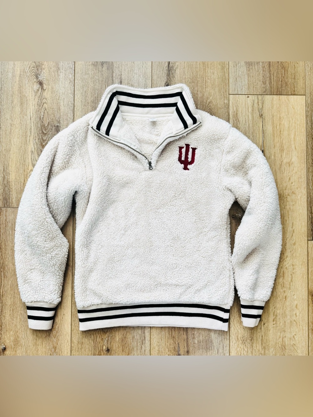 Cream Sherpa Quarter Zip IU Hoosiers Pullover with Varsity-Strip Trim - Size XS